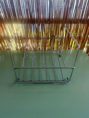 Metal shelf rack