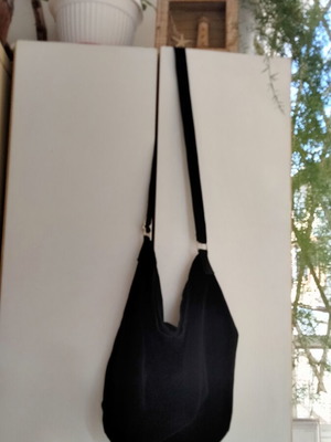 Black Hobo Slouchy Shoulder Bag like new, large capacity