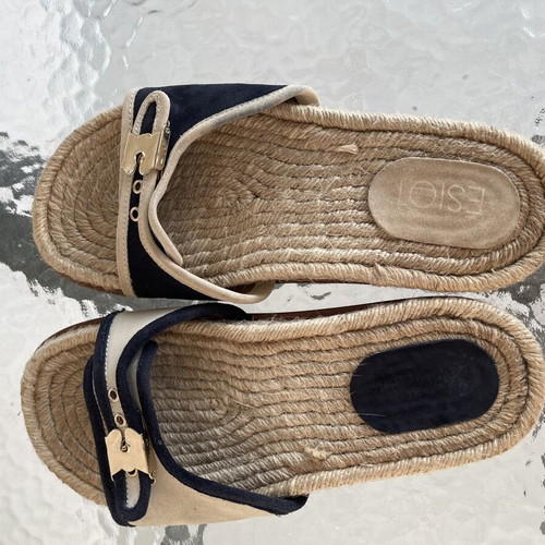 Karavan Esiot flip flops like new, beige and blue, size 41