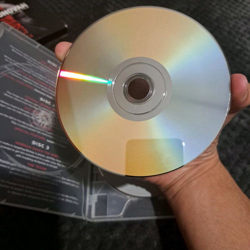Ray Donovan season 4 DVD used with subtitles