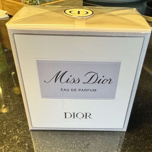 Miss Dior Eau de Parfum 50ml new, authentic