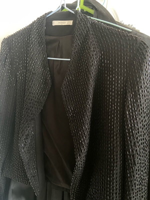 Mango short jacket with strass, like new, size XS-S, black