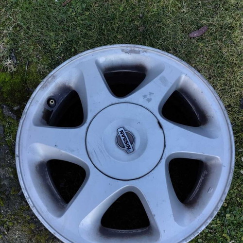 Nissan Primera 15' Alloy Wheels like new