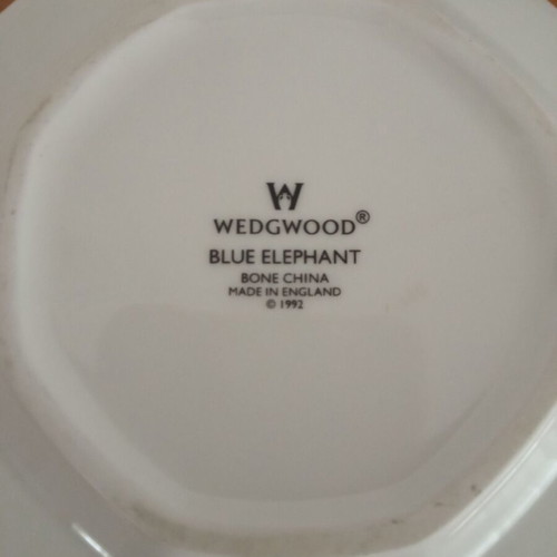 Porcelain decorative set like new