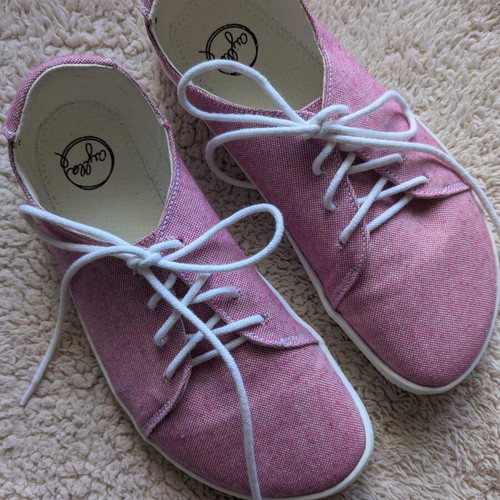 Aylla Nina pink barefoot shoes like new