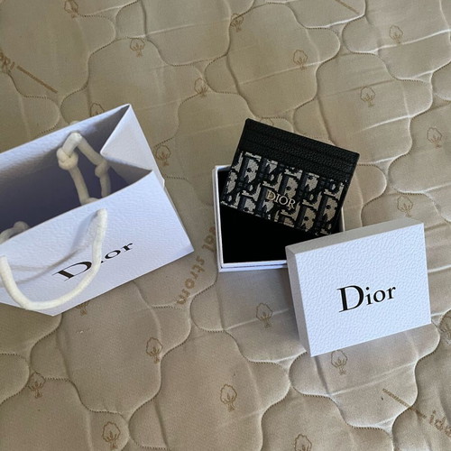 Dior card holder used with bag and box
