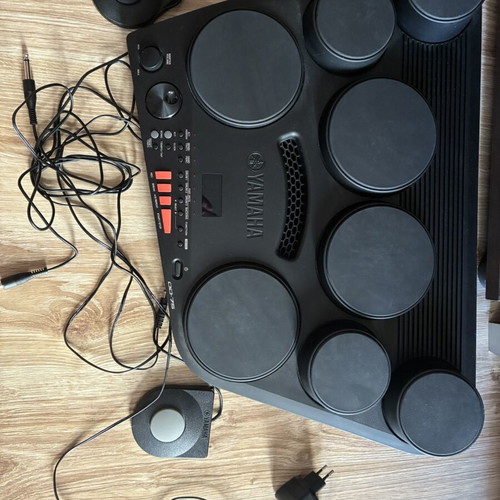 Yamaha DD-75 electronic drum set