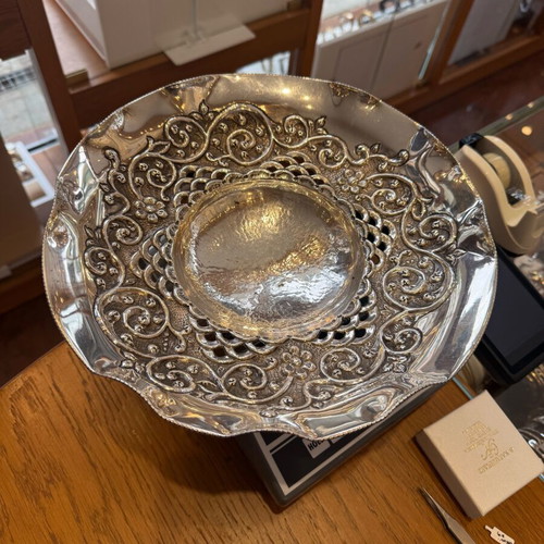 Silver plate 925 like new, 28cm diameter