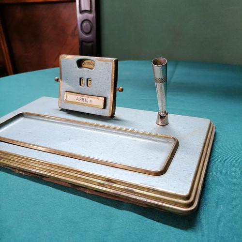Desk calendar used vintage from 1950s