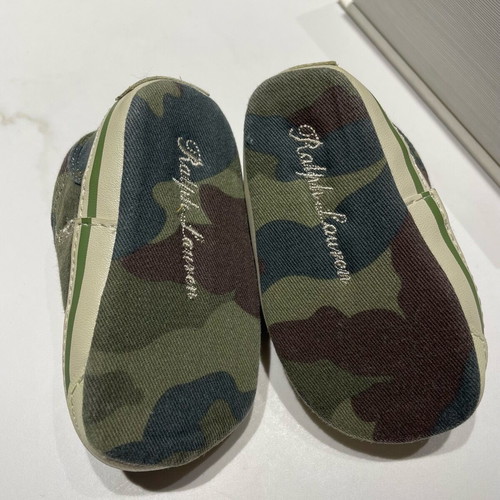 Polo Ralph Lauren baby booties like new no 17 for 3-6 months