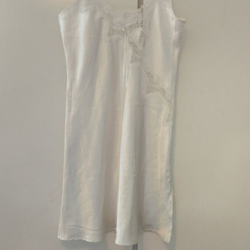 Nightgown white small like new with lace details