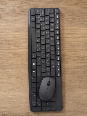 Logitech MK235 ασύρματο σετ πληκτρολόγιο και ποντίκι US layout σαν καινούργιο