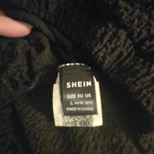Shein maternity shorts black, like new, size large