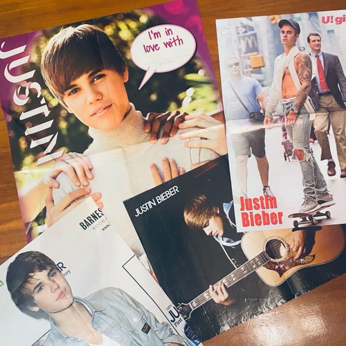 Justin Bieber collectible posters like new, set of 14 pieces