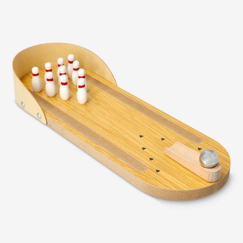 Wooden bowling game new, compact and portable
