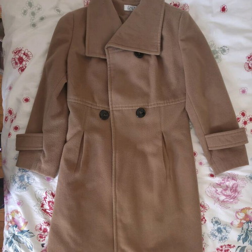 Wool camel coat women's IBIS Pret-a-Porter like new, size 2