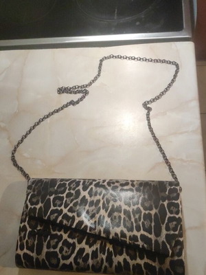 Doca crossbody bag like new, brown