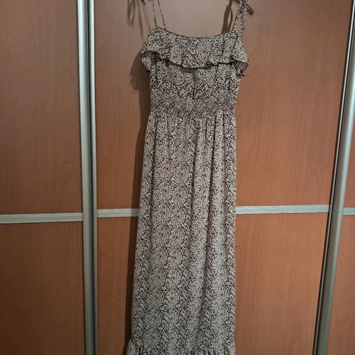 Taily Weijl dress with ruffles long very elegant like new, beige brown