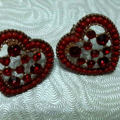 Heart earrings with rhinestones like new, red