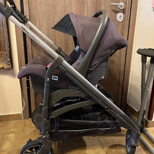 Inglesina Trilogy City stroller system with Isofix base gift, like new