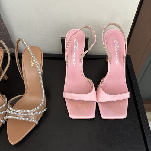 Women's high-heeled sandals, assorted colors and designs, size 36