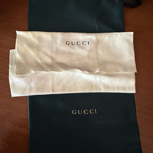 Gucci women's sunglasses like new, black