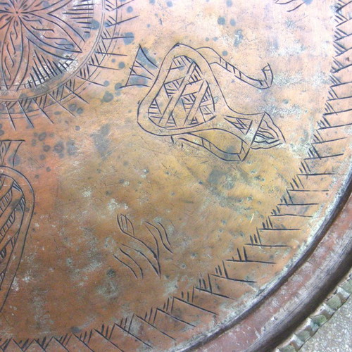 Copper tray used antique with 60 cm diameter