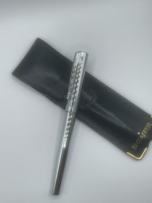 Sheaffer pen like new, impressive