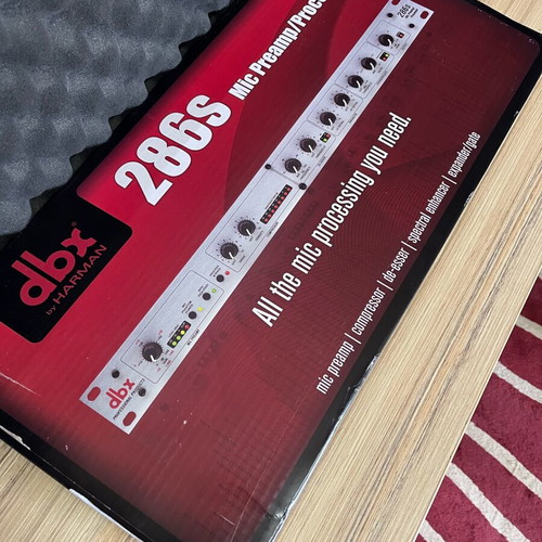 Dbx 286s Microphone Preamp and Processor new