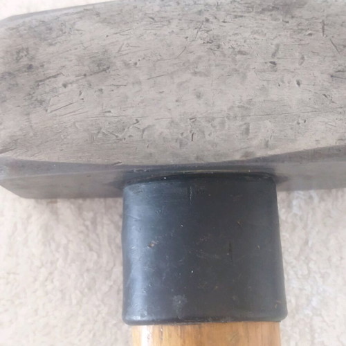 Hand tools used: chisel, axe, hammer