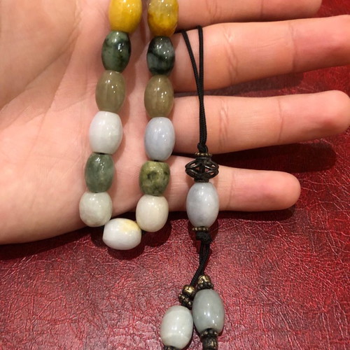 Worry beads with nephrite and pink agate beads