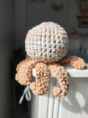 Knitted octopus new