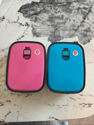 Inox food containers like new, set of 2, 1.1 lt, blue and pink