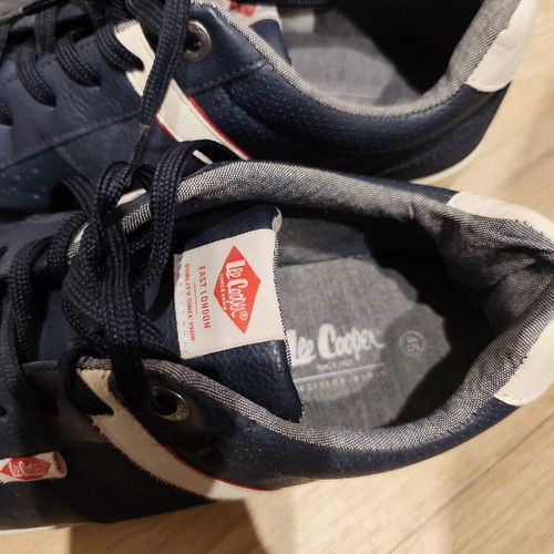 Lee Cooper men's navy blue leather sneakers used size 45 flats