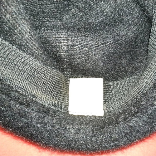 Fuzzy bucket hat used, size M