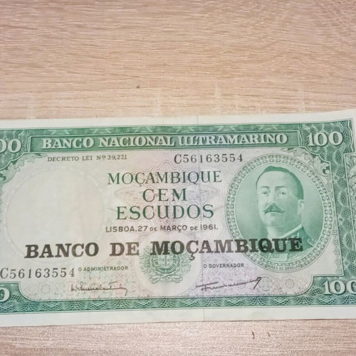 100 Escudos Mozambique banknote 1961 like new