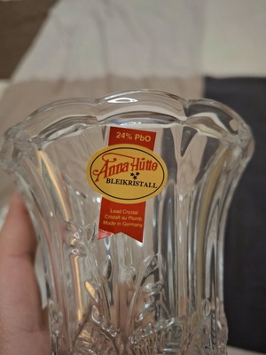 Crystal vase new, small charming
