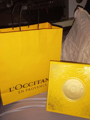 L'Occitane en Provence gift set packaging like new, limited edition
