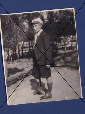 1936 Komotini student photo used, black and white 7.5x6.5 cm