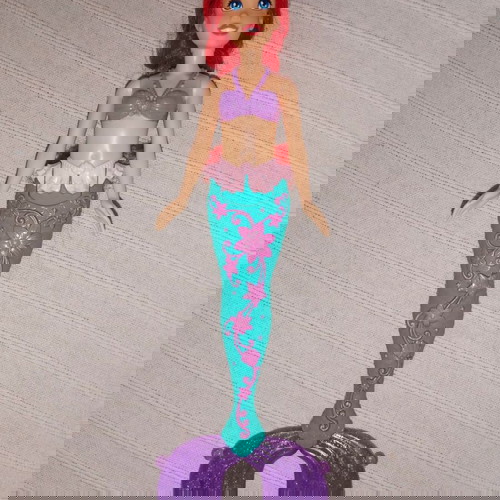 Barbie mermaid used, regular size