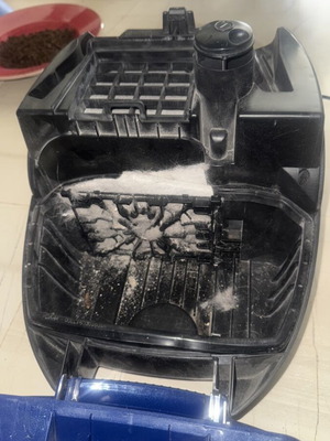 Bosch electric vacuum cleaner