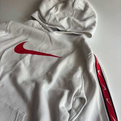 Nike white hoodie XL kids like new for height 1.58-1.70m