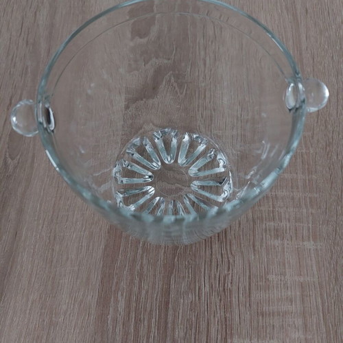 Italian glass ice bucket like new with decorative rim
