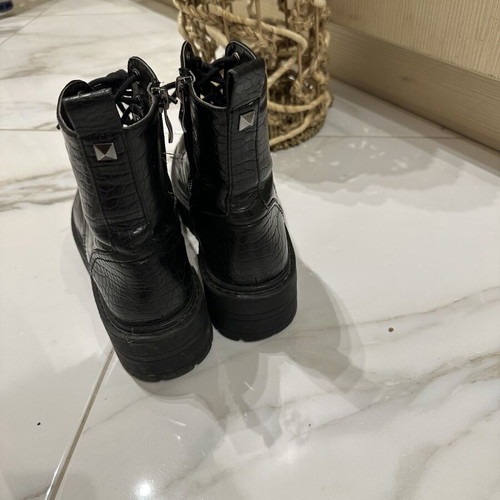 Stradivarius ankle boots size 37 used, black