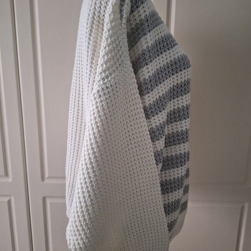 Lucifair women's three-color knitted sweater with stripes like new