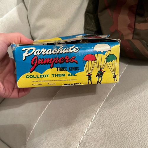 Parachute jumpers 70s-80s new pack of 65 with box