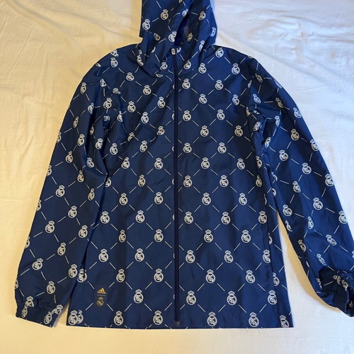 Adidas windbreaker with hood like new, official replica