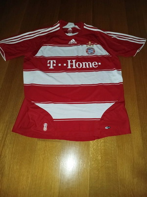 Bayern Munchen jersey 2008-09 like new, size Large