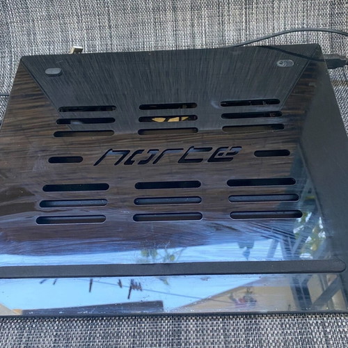 Laptop stand with fan like new