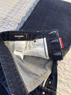 Dsquared2 cool guy jeans size small, blue